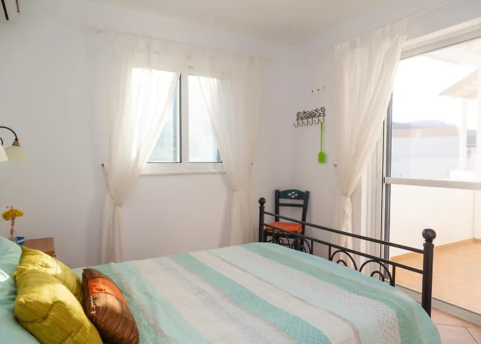 Waterfront Bliss In Diakofti, Kythira 2 Bedroom *