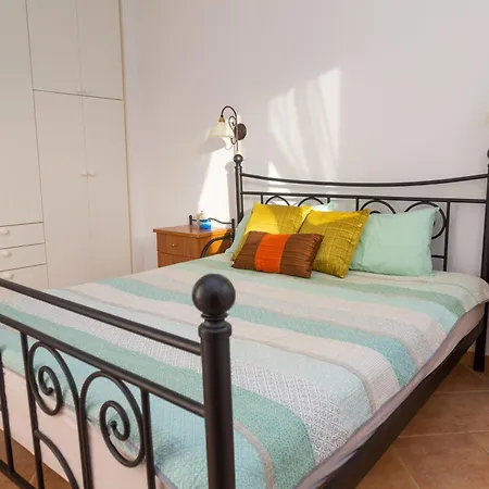 Апартаменты Waterfront Bliss In Diakofti, Kythira 2 Bedroom Диакофти