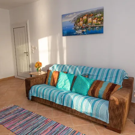 Waterfront Bliss In Diakofti, Kythira 2 Bedroom Апартаменты *