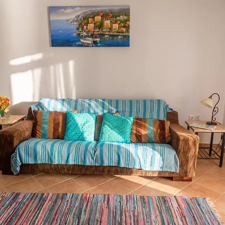 Waterfront Bliss In Diakofti, Kythira 2 Bedroom Апартаменты Диакофти