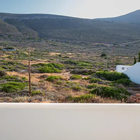 Waterfront Bliss In Diakofti, Kythira 2 Bedroom Апартаменты *