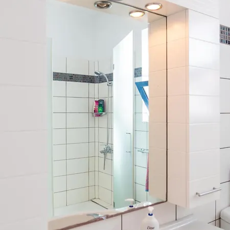 Waterfront Bliss In Diakofti, Kythira 2 Bedroom شقة