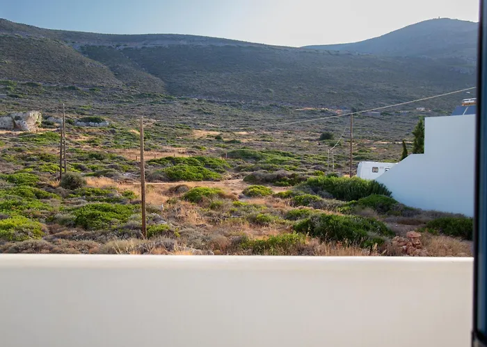 Waterfront Bliss In Diakofti, Kythira 2 Bedroom Apartment *